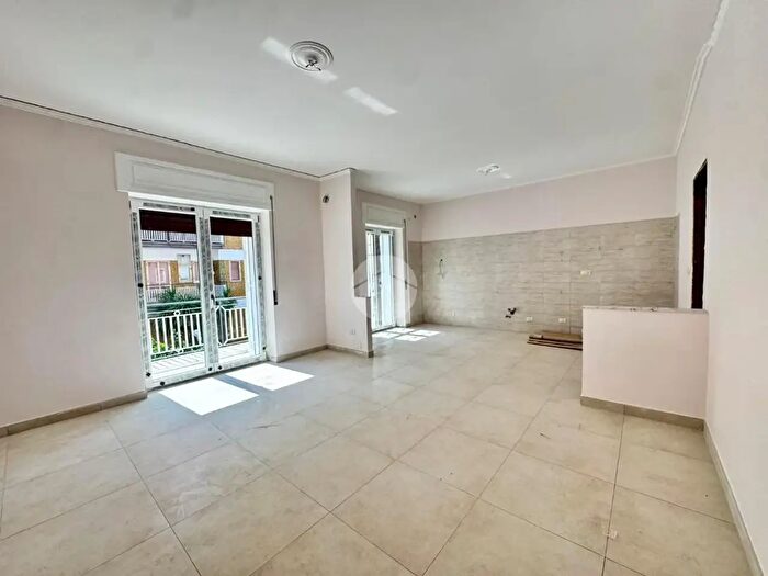 Appartamento quadrilocale in affitto in Via San Rocco, Marano Di Napoli