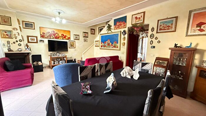 Appartamento quadrilocale in vendita in Via Guttuso, Capena