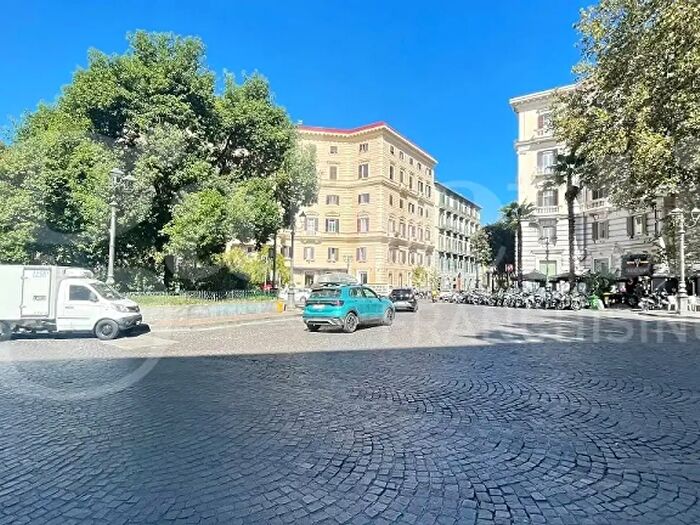 Appartamento monolocale in vendita in Via Giuseppe Bonito, Napoli