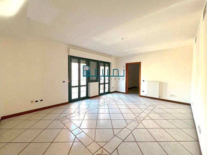 Appartamento con 5 locali in vendita in Via Risorgimento, San Benedetto Del Tronto