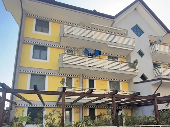 Appartamento quadrilocale in vendita in Via Piemonte, Montecorvino Pugliano