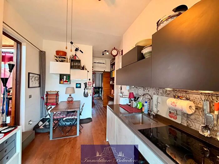 Appartamento bilocale in vendita in Via Giovan Battista Pergolesi, Firenze