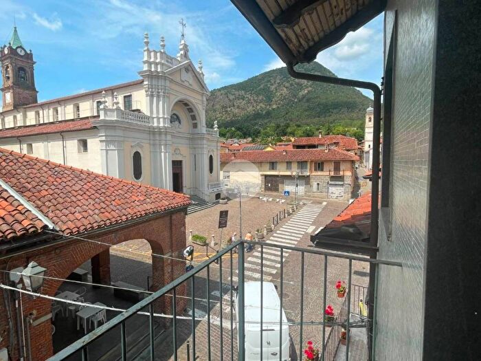 Appartamento trilocale in affitto in Via Roma, Piossasco
