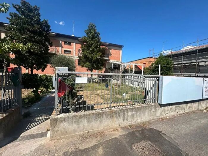 Appartamento con 6 locali in vendita in Via F Badini, Granarolo DellEmilia