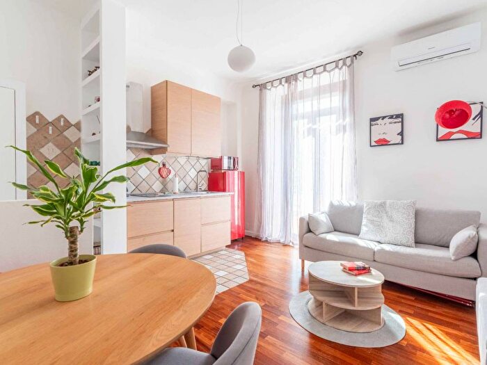 Appartamento bilocale in affitto in Viale Brenta, Corvetto, Milano