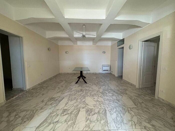 Appartamento trilocale in affitto in Viale Italia, Viale Italia Montepiselli, Messina