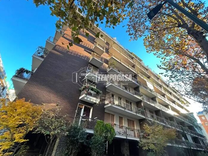 Appartamento trilocale in vendita in Via Leo Lanfranco, Torino