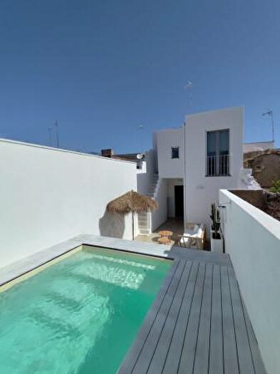 Appartamento con 5 locali in vendita in Via Paradisi, Salve