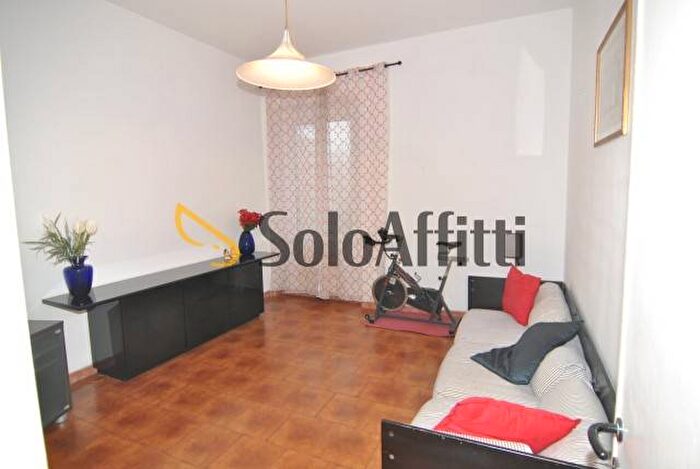 Appartamento trilocale in affitto in PIAZZA DEL MUNICIPIO, Quartiere Venezia, Livorno