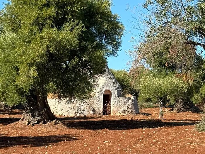 Casa quadrilocale in vendita in Contrada Casalini Snc, Ostuni
