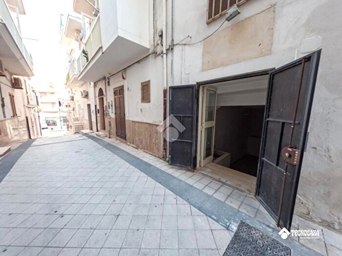 Appartamento bilocale in vendita in Via Napoli, Vieste