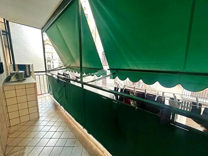 Appartamento quadrilocale in vendita in Via Sopramuro, Napoli