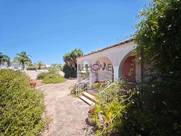 Casa quadrilocale in vendita in Contrada Berbarello, Marsala