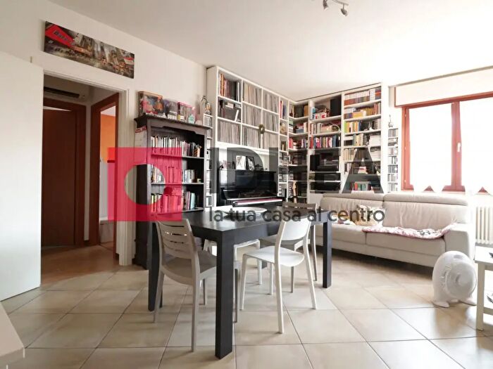 Appartamento trilocale in vendita in Via Leonardo da Vinci, Villorba