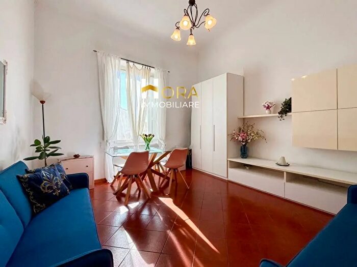 Appartamento trilocale in vendita in Piazza dell' Indipendenza, Firenze