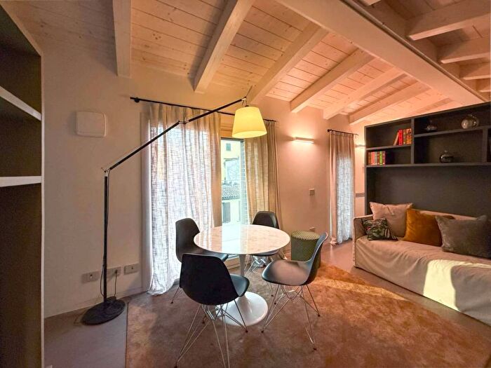 Appartamento bilocale in affitto in Via Alessio di Tocqueville, Garibaldi Corso Como, Milano