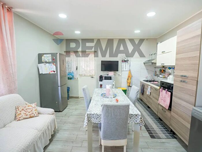 Casa con 5 locali in vendita in Via della Pilosella, Catania
