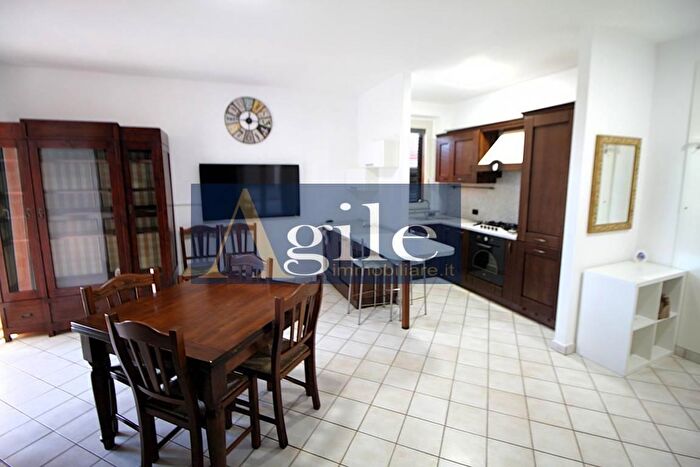 Appartamento trilocale in vendita in Via Emilia, Cupra Marittima