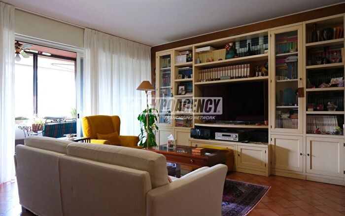 Appartamento quadrilocale in vendita in Basiglio