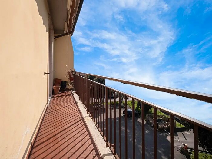 Appartamento quadrilocale in vendita in Via Giuncheta, Campi Bisenzio