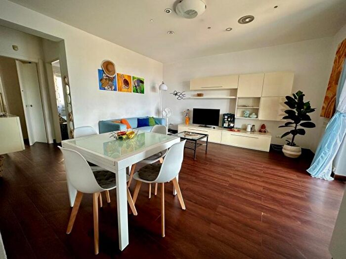 Appartamento trilocale in vendita in Via Gameragna, Celle Ligure