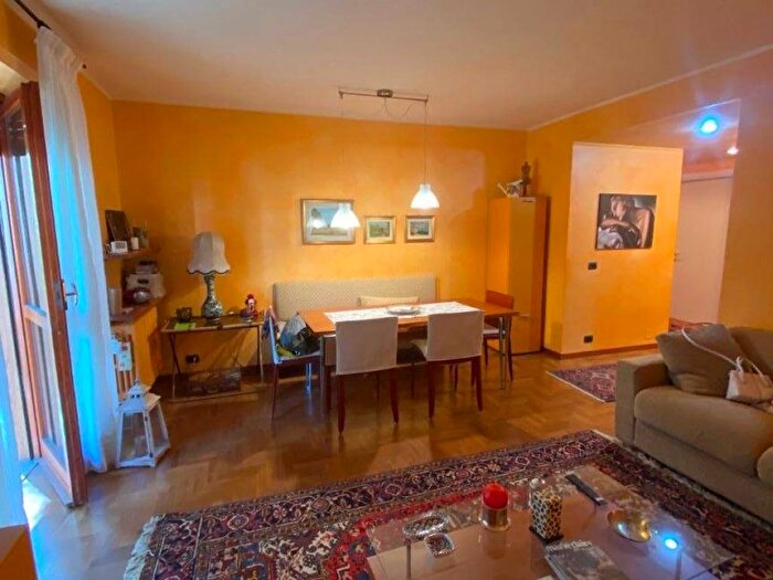 Appartamento trilocale in affitto in Via Giuseppe Francesco Medail, Centro, Bardonecchia