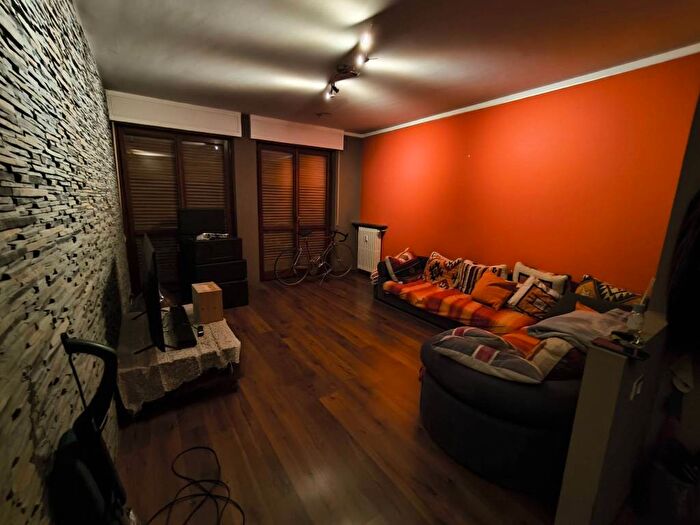 Appartamento trilocale in affitto in Viale Francesco Baracca, Centro, Arona