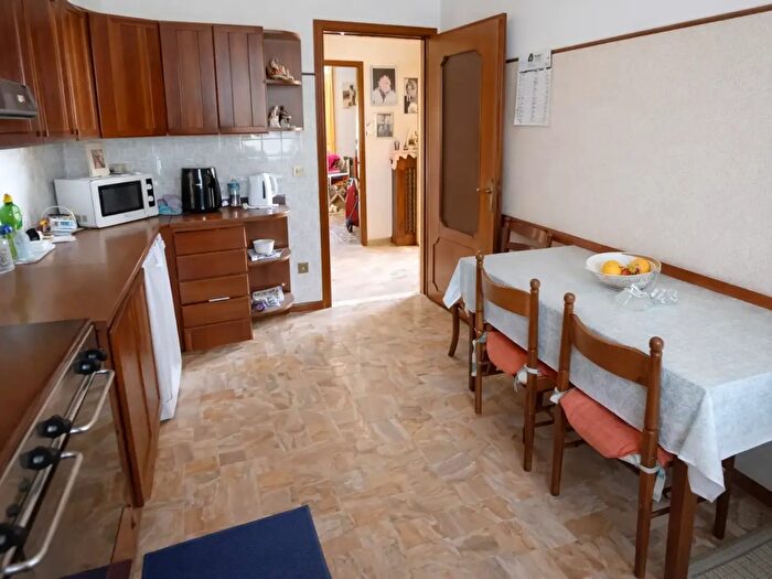 Appartamento con 6 locali in vendita in SantAnna Via Romea Vecchia, Chioggia