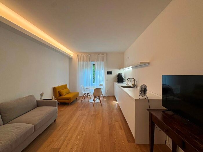 Appartamento monolocale in affitto in Via Raffaello Sanzio, De Angeli, Milano