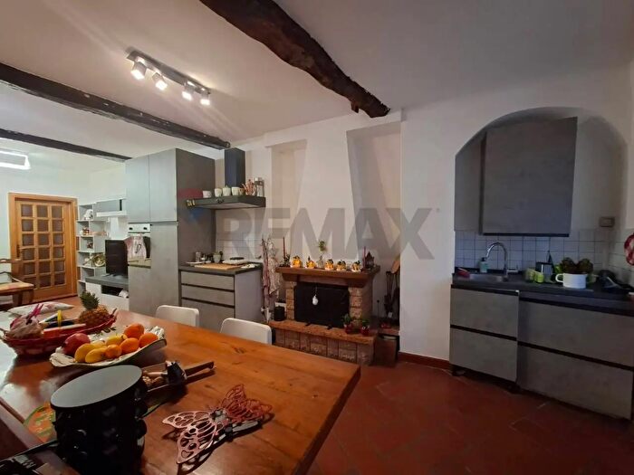 Appartamento trilocale in vendita in Corso V Veneto, Figline e Incisa Valdarno