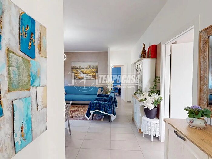 Appartamento quadrilocale in vendita in Via Tiziano, Borghetto Santo Spirito