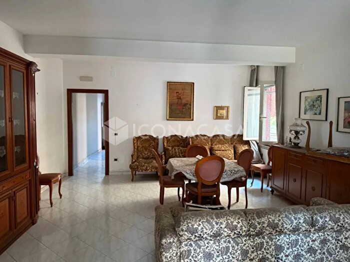 Appartamento trilocale in vendita in Via Roma, Cimitile
