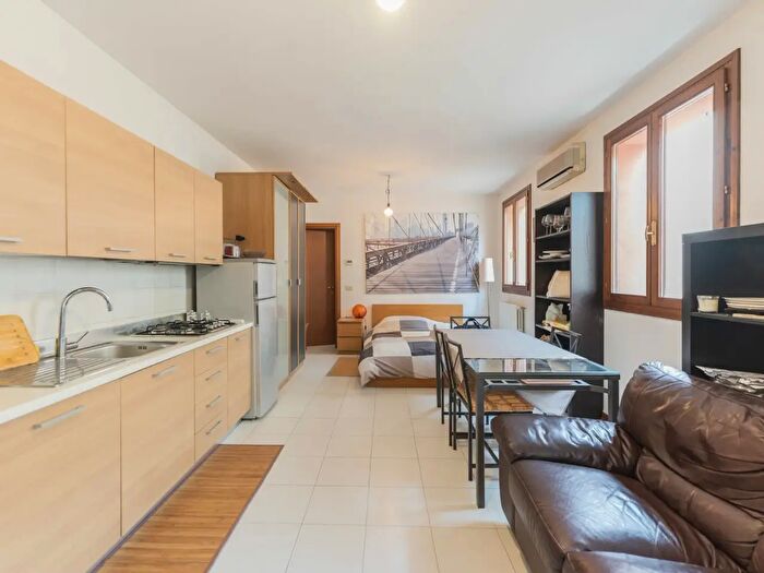 Appartamento monolocale in affitto in Via XX Settembre, San Pietro In Casale