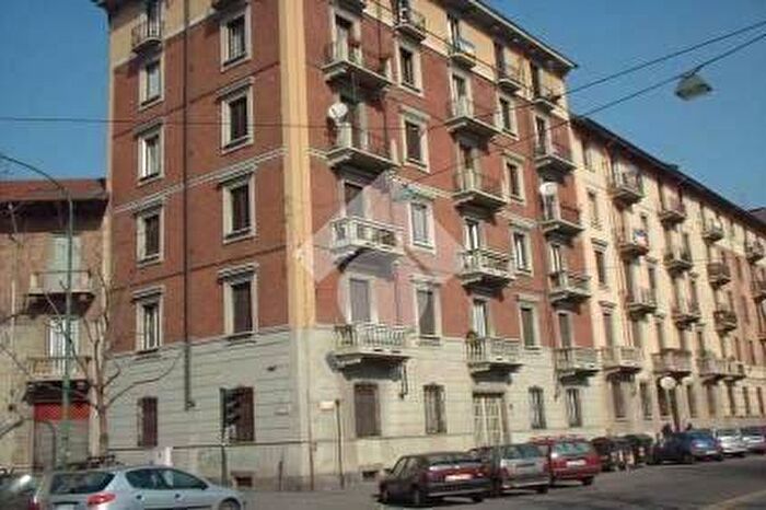Appartamento bilocale in affitto in Via Genova, Nizza Millefonti, Torino