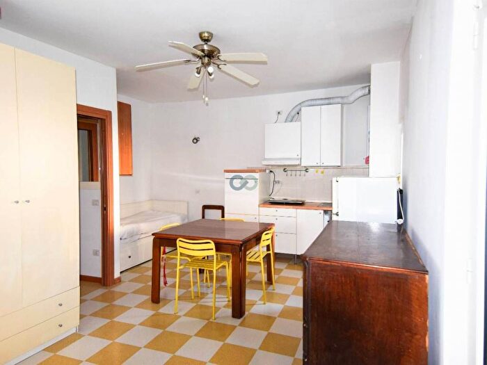 Appartamento monolocale in affitto in VIA LEOPARDI, Centro, Botticino