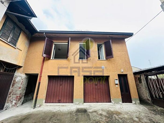 Casa bilocale in vendita in Via San Martino E Solferino, SantAngelo Lodigiano