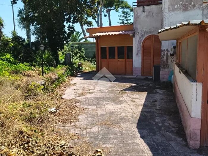 Casa trilocale in vendita in Pulsano