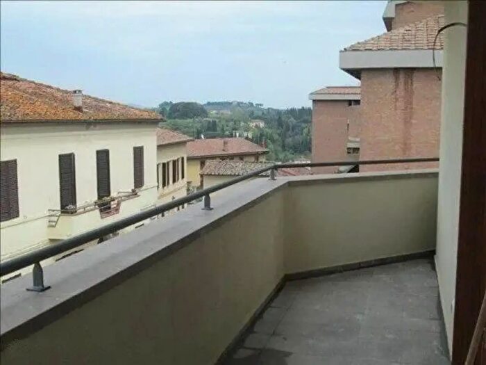 Appartamento bilocale in vendita in Ippo Memmi, Siena