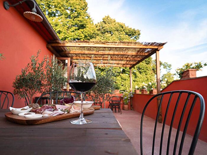 Appartamento quadrilocale in affitto in Via della Pieve Santo Stefano, Pieve Santo Stefano, Lucca