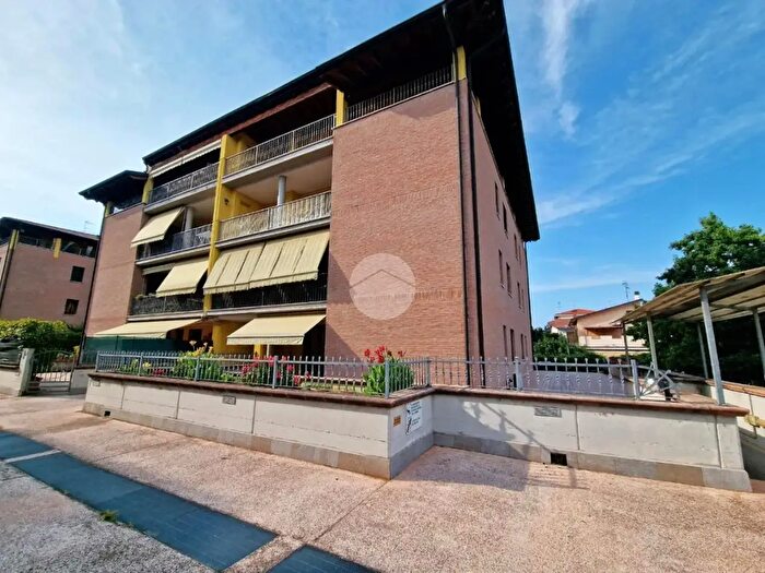 Appartamento trilocale in vendita in Via di Mezzo, Borgo Virgilio