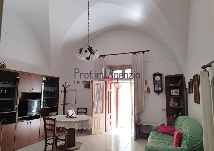 Casa quadrilocale in vendita in Via Ada Negri, Carovigno