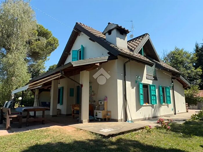 Casa trilocale in vendita in Località Segno, Brione