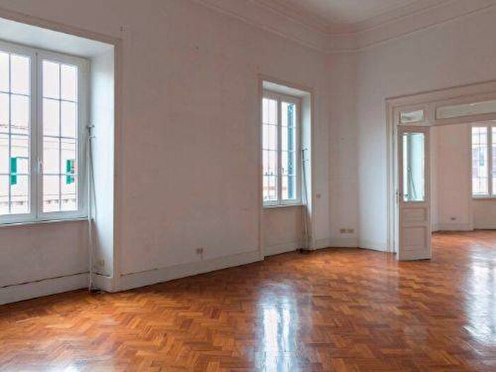 Appartamento con 6 locali in affitto in Via Adige, Trieste Coppedè, Roma