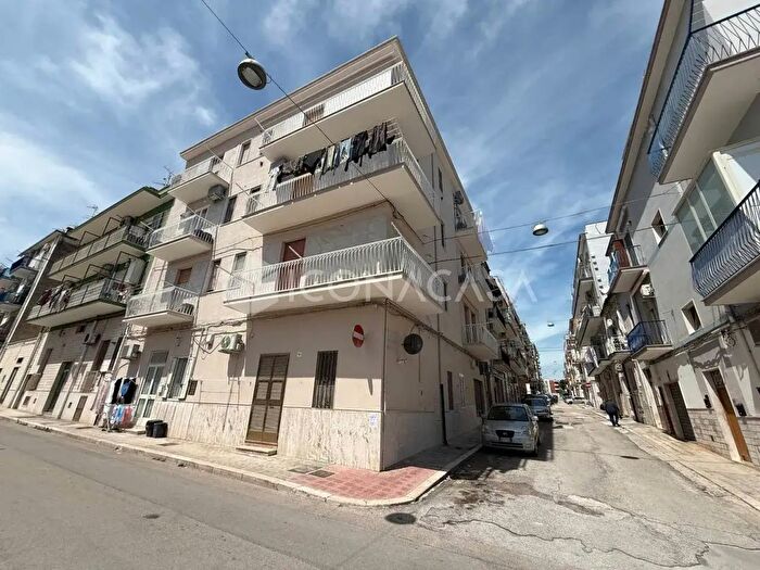 Appartamento con 5 locali in vendita in Via Don Giovanni Minzoni, Manfredonia