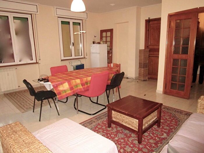 Appartamento con 7 locali in vendita in Pisa