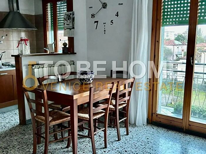 Appartamento quadrilocale in vendita in Venezia