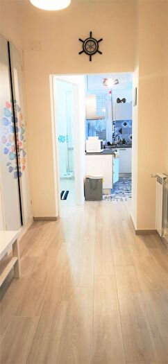 Appartamento bilocale in affitto in Via Sardi, Varazze