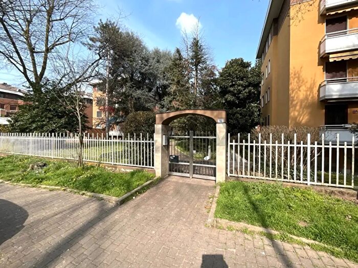 Appartamento quadrilocale in vendita in Piazza Cinque Giornate, Arese