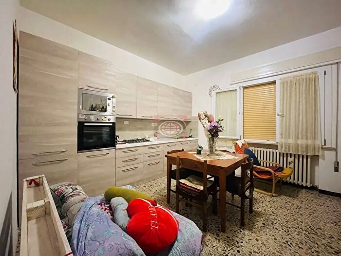 Appartamento quadrilocale in affitto in Cervia