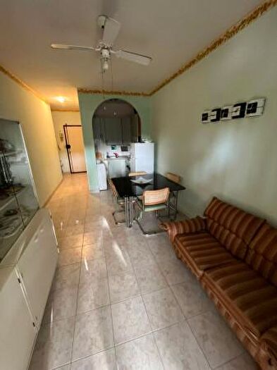 Appartamento trilocale in vendita in Viale Giosuè Carducci, Comacchio